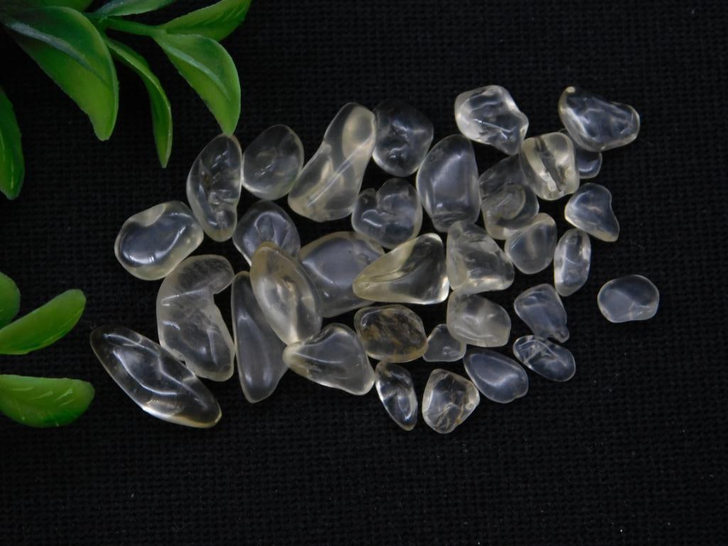 LEMON QUARTZ GEMSTONES ROCK STONE LAPIDARY SPECIMEN: LEMON QUARTZ GEMSTONES ROCK STONE LAPIDARY SPECIMEN