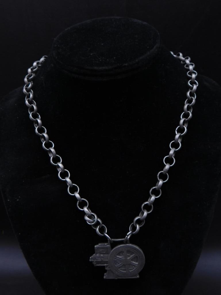 JUDSON FARM EARLY DAY GAS ENGING AND TRACTOR ASSOCIATION WATCH FOB ON CHAIN NECKLACE: JUDSON FARM EARLY DAY GAS ENGING AND TRACTOR ASSOCIATION WATCH FOB ON CHAIN NECKLACE