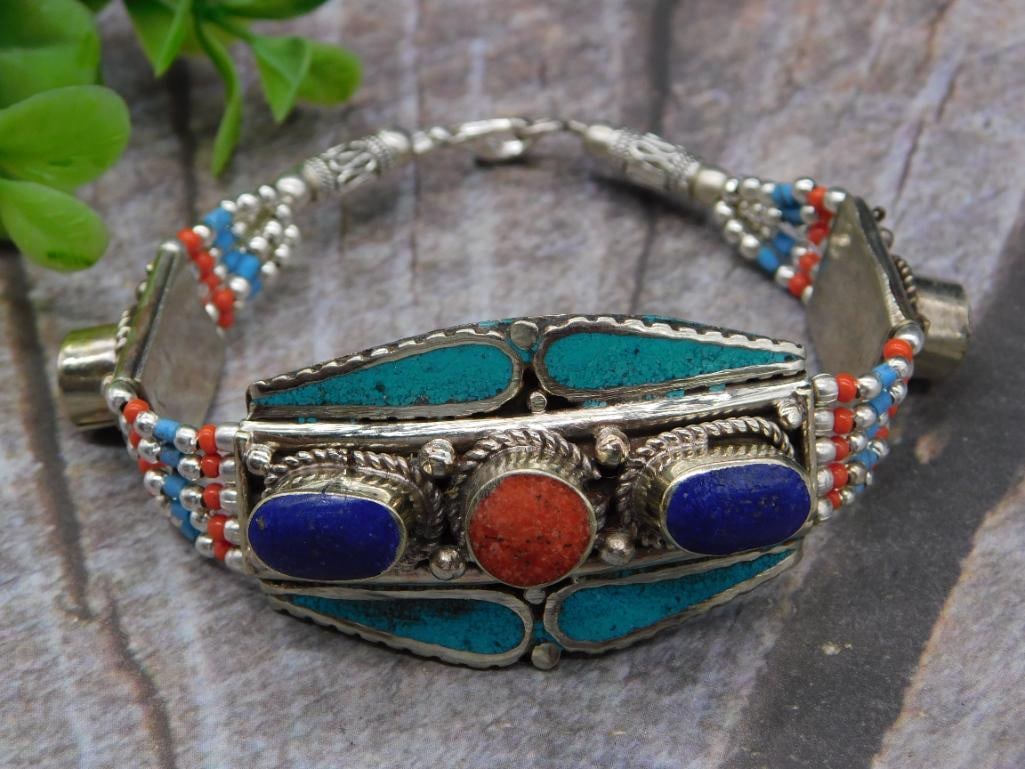 C TURQUOISE, LAPIS LAZULI, AND RED CORAL BRACELET ROCK STONE LAPIDARY SPECIMEN: C TURQUOISE, LAPIS LAZULI, AND RED CORAL BRACELET ROCK STONE LAPIDARY SPECIMEN