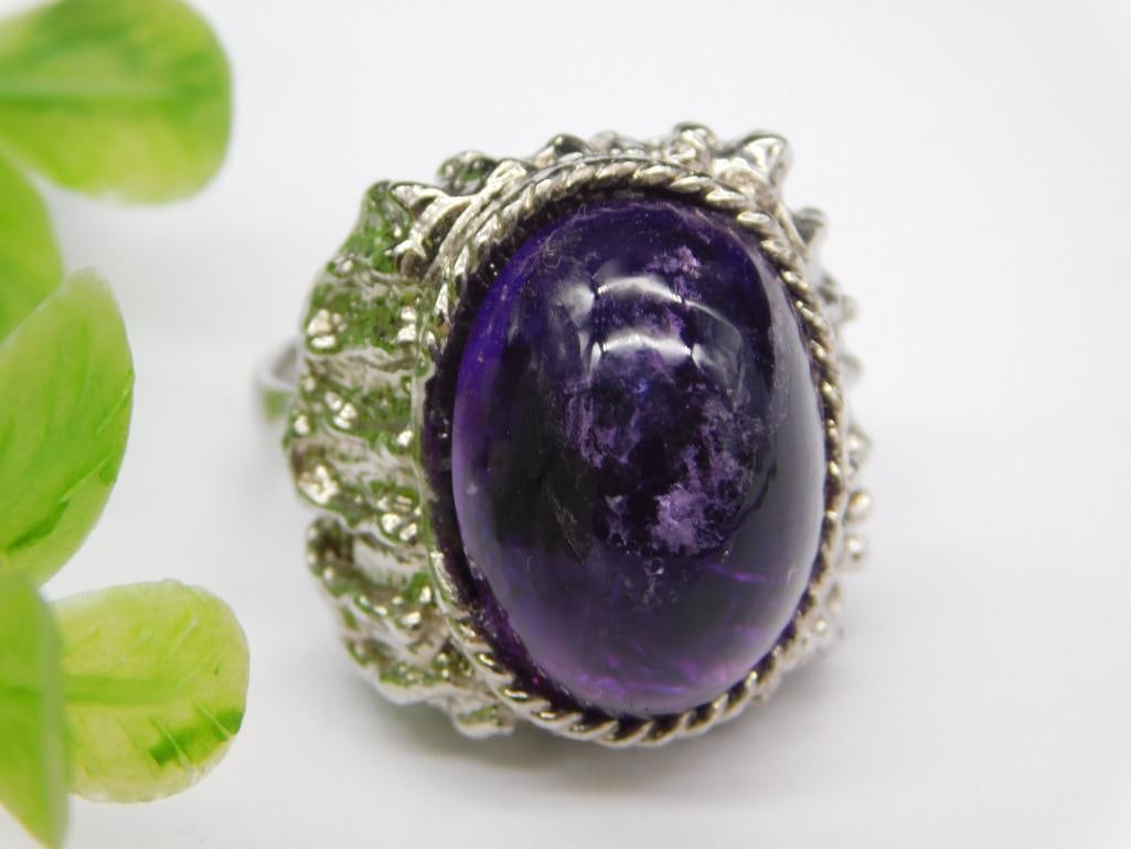 C STONE RING ROCK STONE LAPIDARY SPECIMEN: C STONE RING ROCK STONE LAPIDARY SPECIMEN