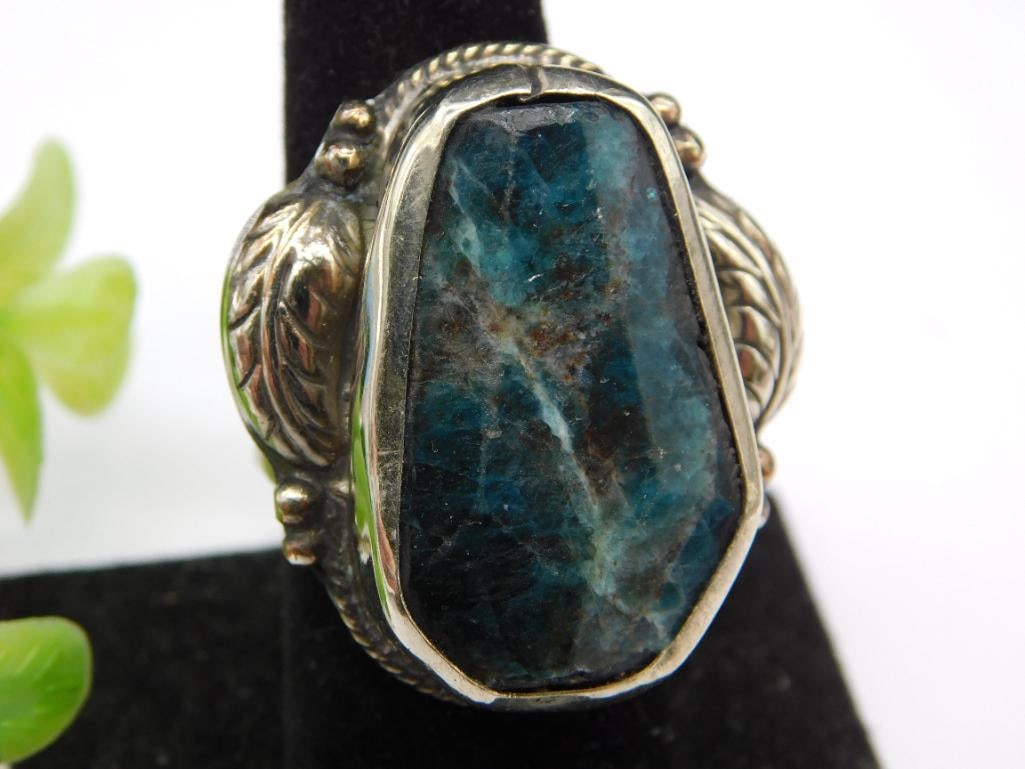 C APATITE ADJUSTABLE STATEMENT RING WITH INTRICATE TOOLING: C APATITE ADJUSTABLE STATEMENT RING WITH INTRICATE TOOLING