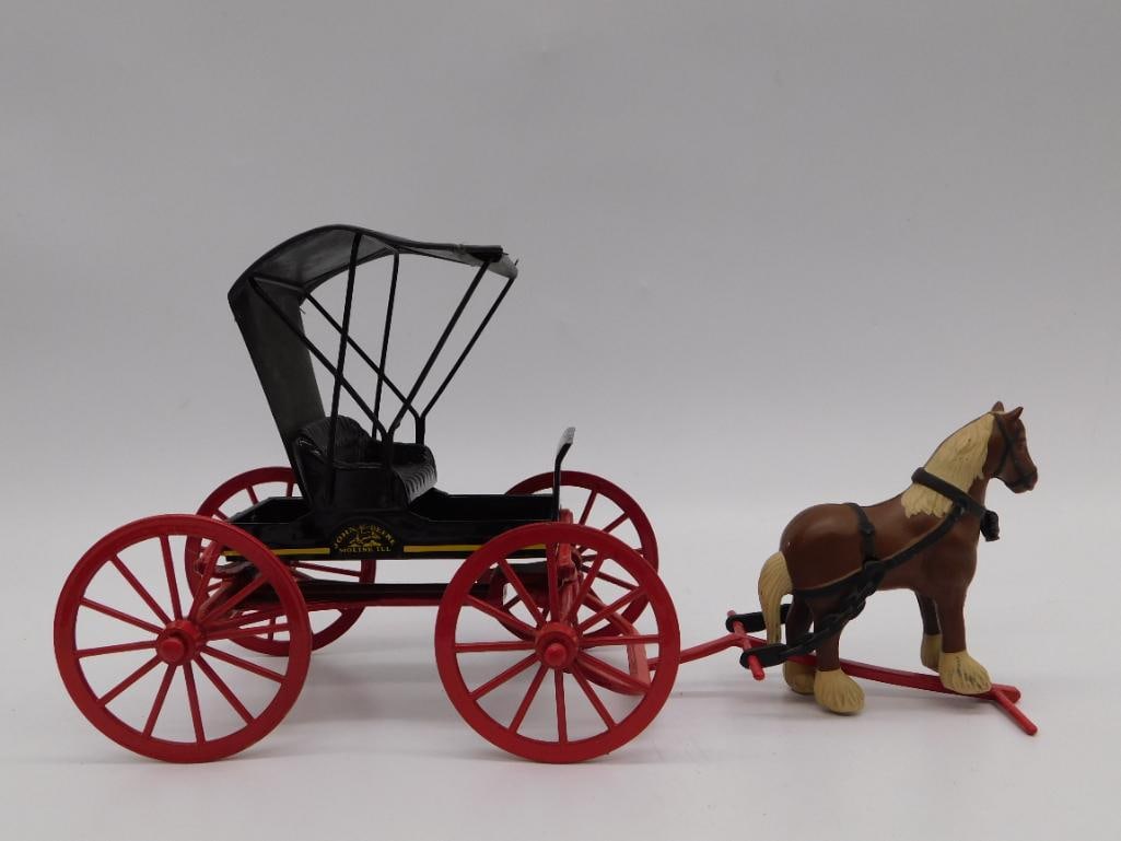 VINTAGE CAST IRON TOY BUGGY ANTIQUE TOY: VINTAGE CAST IRON TOY BUGGY ANTIQUE TOY