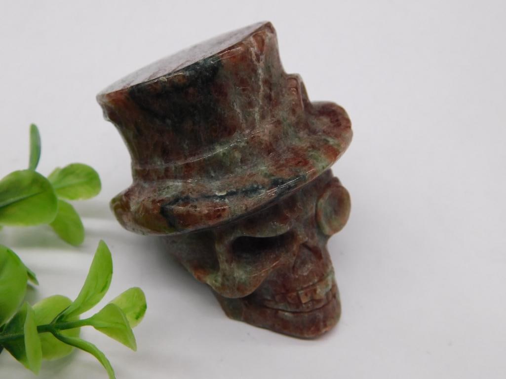 STONE STEAMPUNK SKULL WITH HAT ROCK STONE LAPIDARY SPECIMEN: STONE STEAMPUNK SKULL WITH HAT ROCK STONE LAPIDARY SPECIMEN