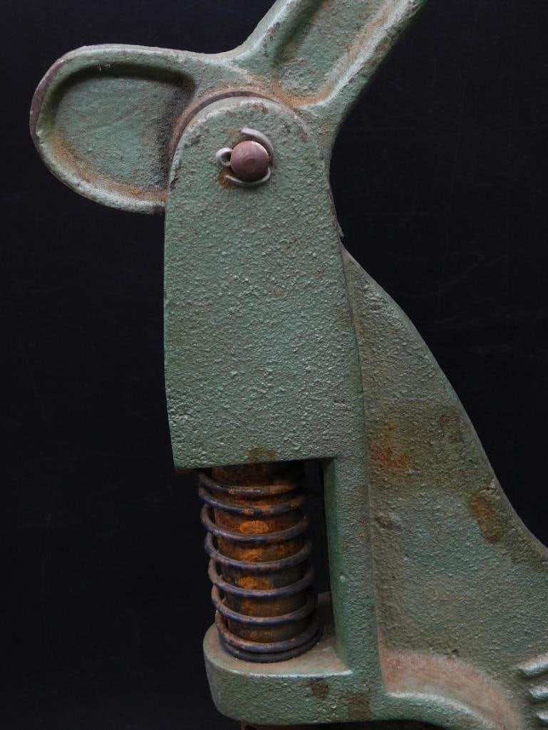 HANDY BUTTON PRESS MACHINE VINTAGE ANTIQUE - 4