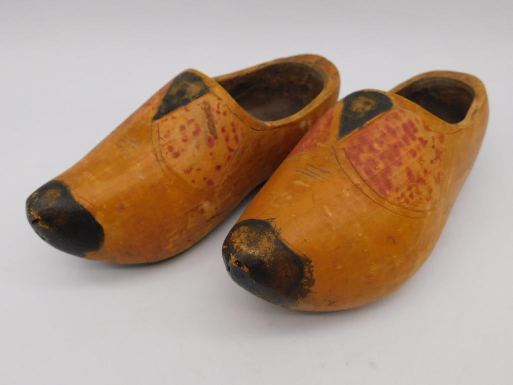 Wooden Dutch-Style Painted Clogs with Black Tips: Wooden Dutch-Style Painted Clogs with Black Tips