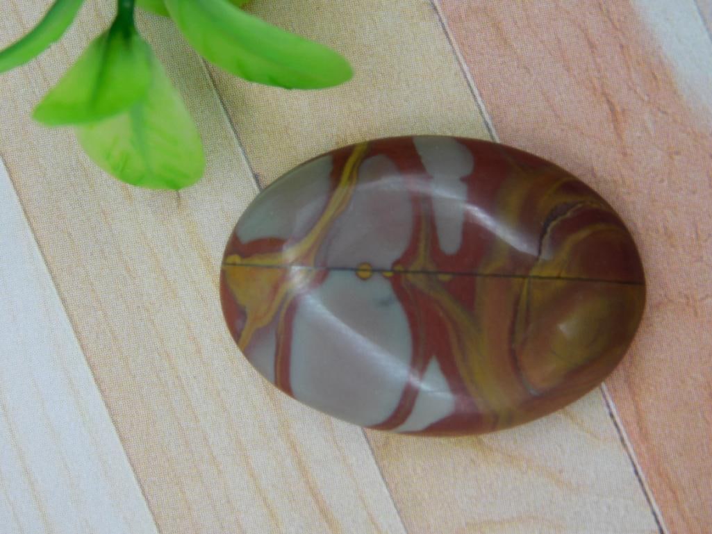 NOREENA JASPER CABOCHON ROCK STONE LAPIDARY SPECIMEN: NOREENA JASPER CABOCHON ROCK STONE LAPIDARY SPECIMEN