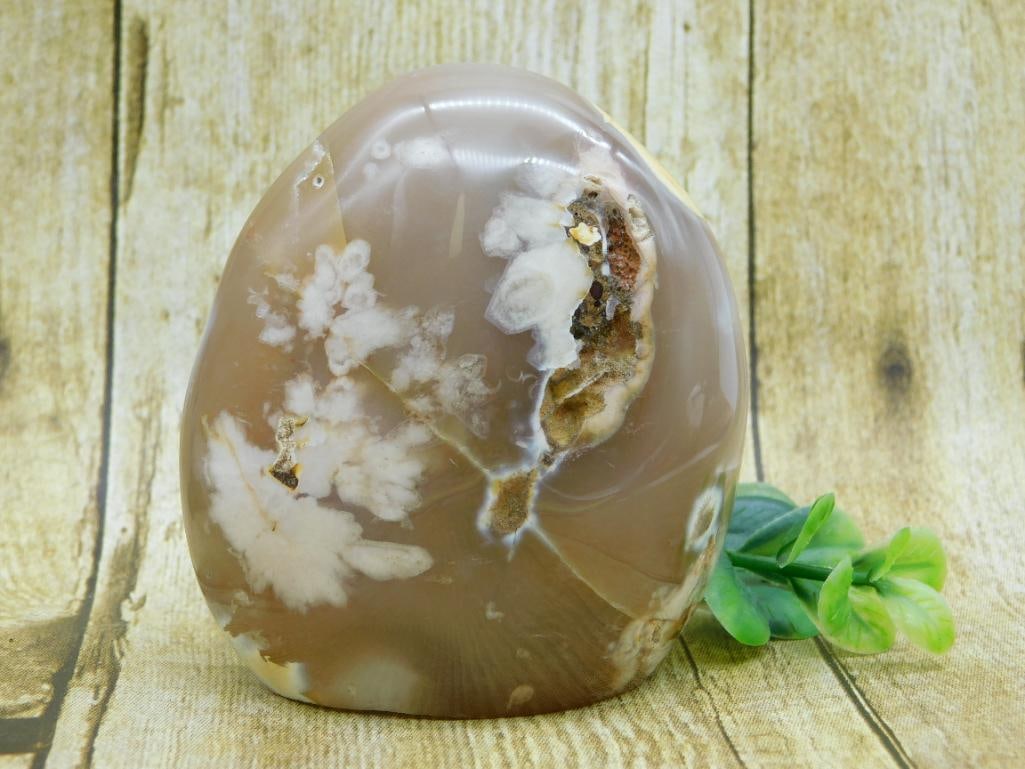 HATMANS FLOWER PETAL AGATE ROCK STONE LAPIDARY SPECIMEN: HATMANS FLOWER PETAL AGATE ROCK STONE LAPIDARY SPECIMEN