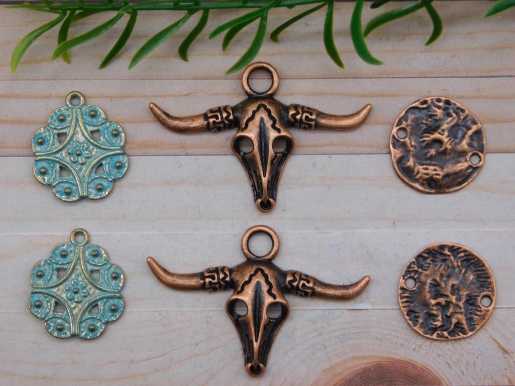 MIXED PENDANTS ROCK STONE LAPIDARY SPECIMEN: MIXED PENDANTS ROCK STONE LAPIDARY SPECIMEN