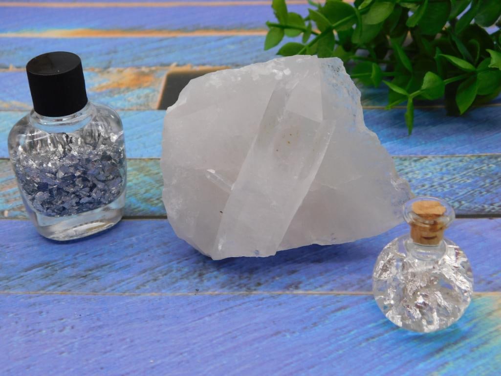 MIXED LOT ROCK STONE LAPIDARY SPECIMEN: MIXED LOT ROCK STONE LAPIDARY SPECIMEN