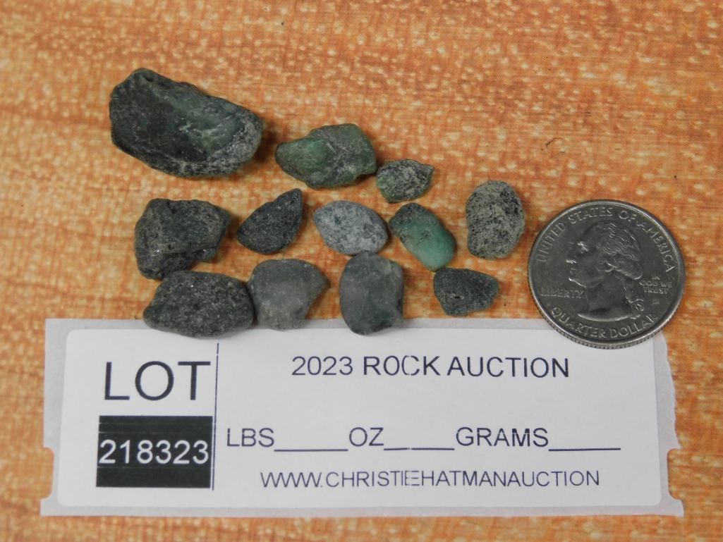 ROUGH EMERALD ROCK STONE LAPIDARY SPECIMEN - 2