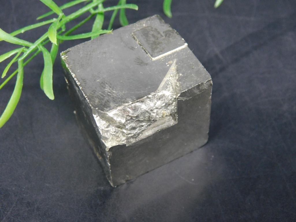 NATURAL FORMATION SPANISH PYRITE CUBE ROCK STONE LAPIDARY SPECIMEN (1 of 2)