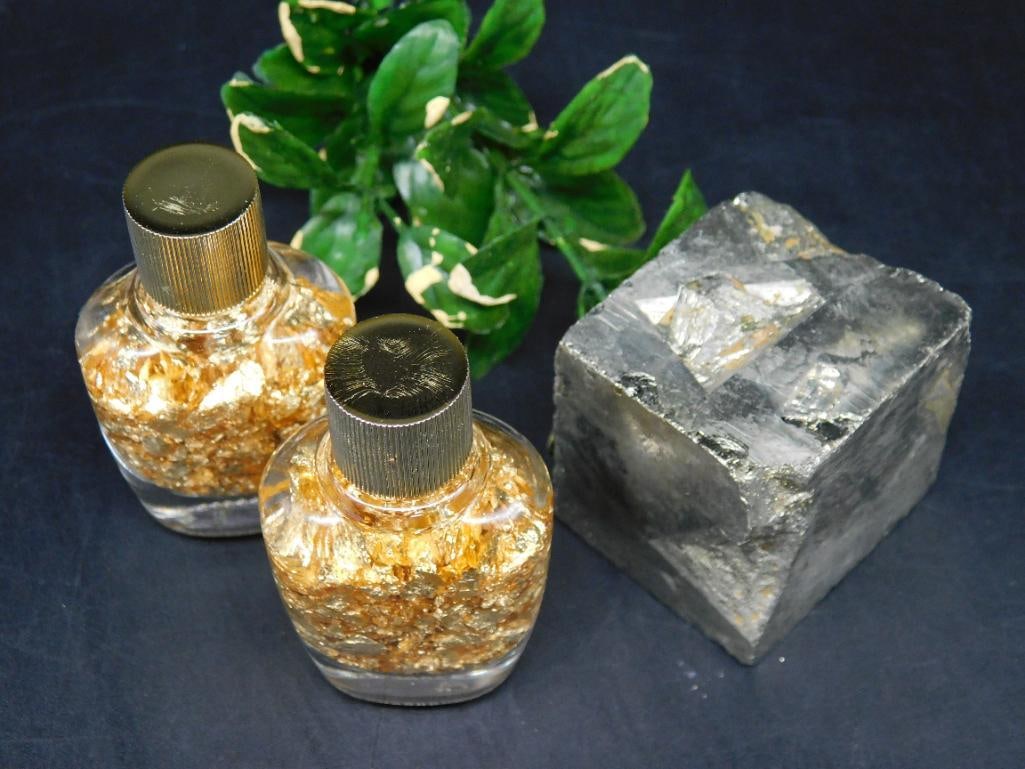 MIXED LOT ROCK STONE LAPIDARY SPECIMEN: MIXED LOT ROCK STONE LAPIDARY SPECIMEN