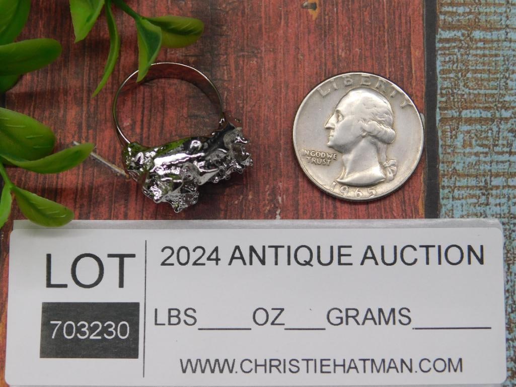 HAMMERED SILVER TONE RING - 2