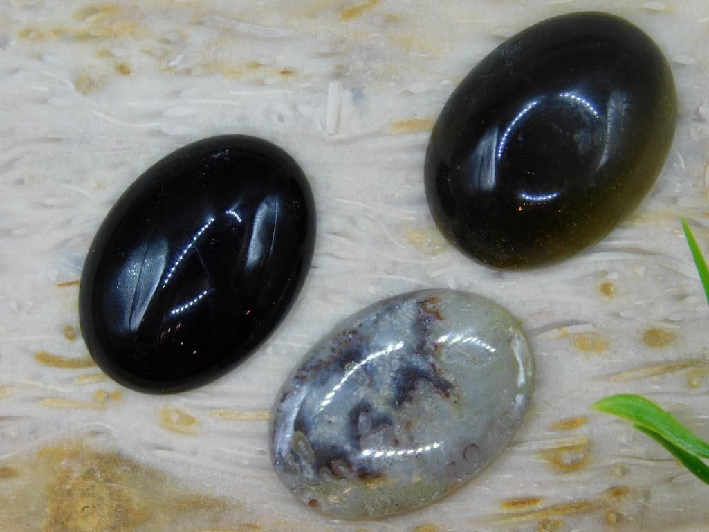 CABOCHONS ROCK STONE LAPIDARY SPECIMEN: CABOCHONS ROCK STONE LAPIDARY SPECIMEN