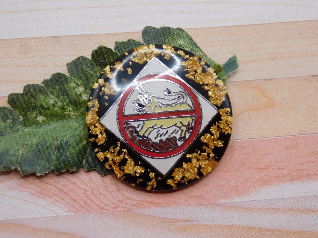 GOLD FLECKED CABOCHON ROCK STONE LAPIDARY SPECIMEN: GOLD FLECKED CABOCHON ROCK STONE LAPIDARY SPECIMEN