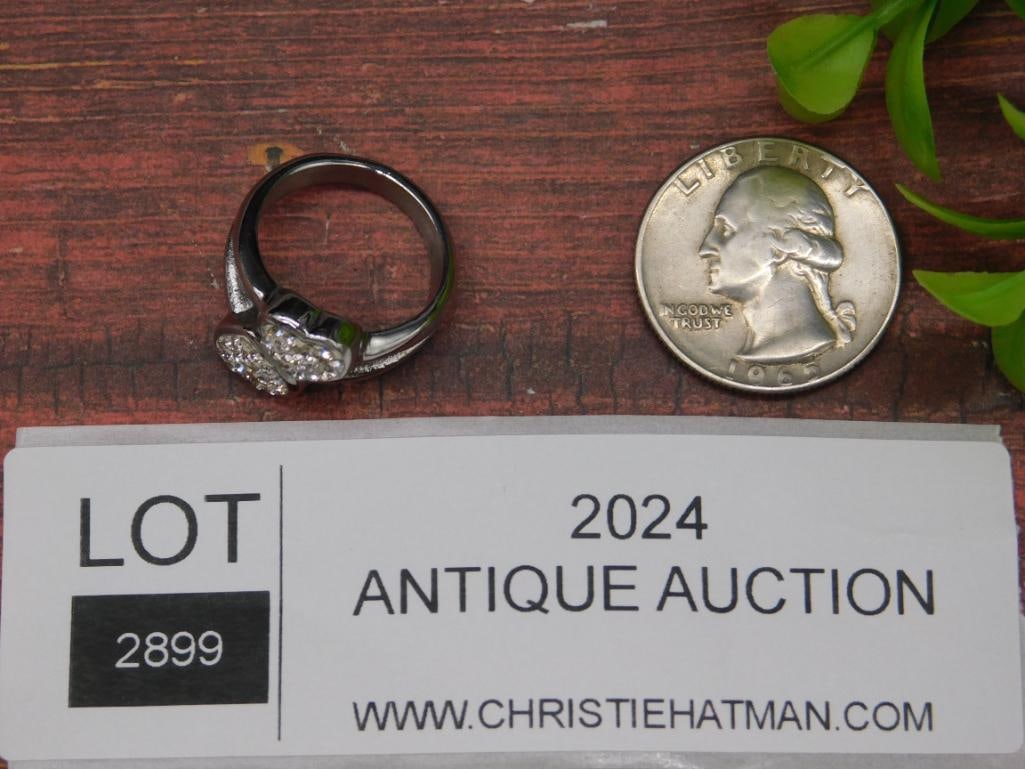 HEART RING ROCK STONE LAPIDARY SPECIMEN - 2