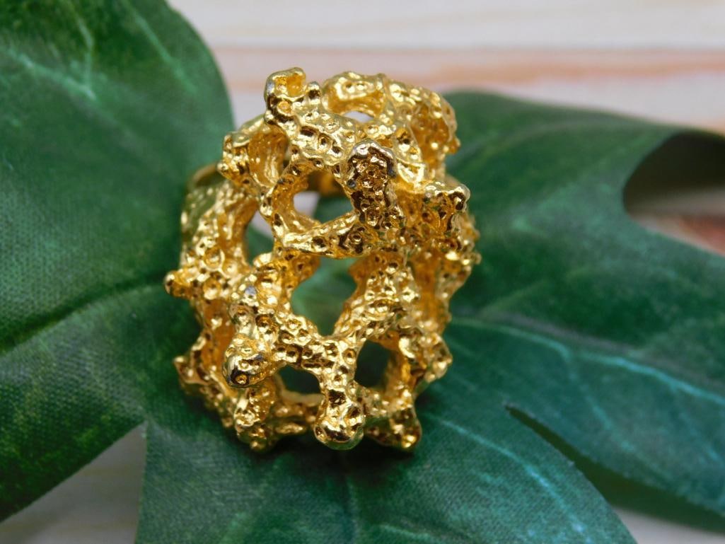 GOLD CLUSTER RING ROCK STONE LAPIDARY SPECIMEN: GOLD CLUSTER RING ROCK STONE LAPIDARY SPECIMEN