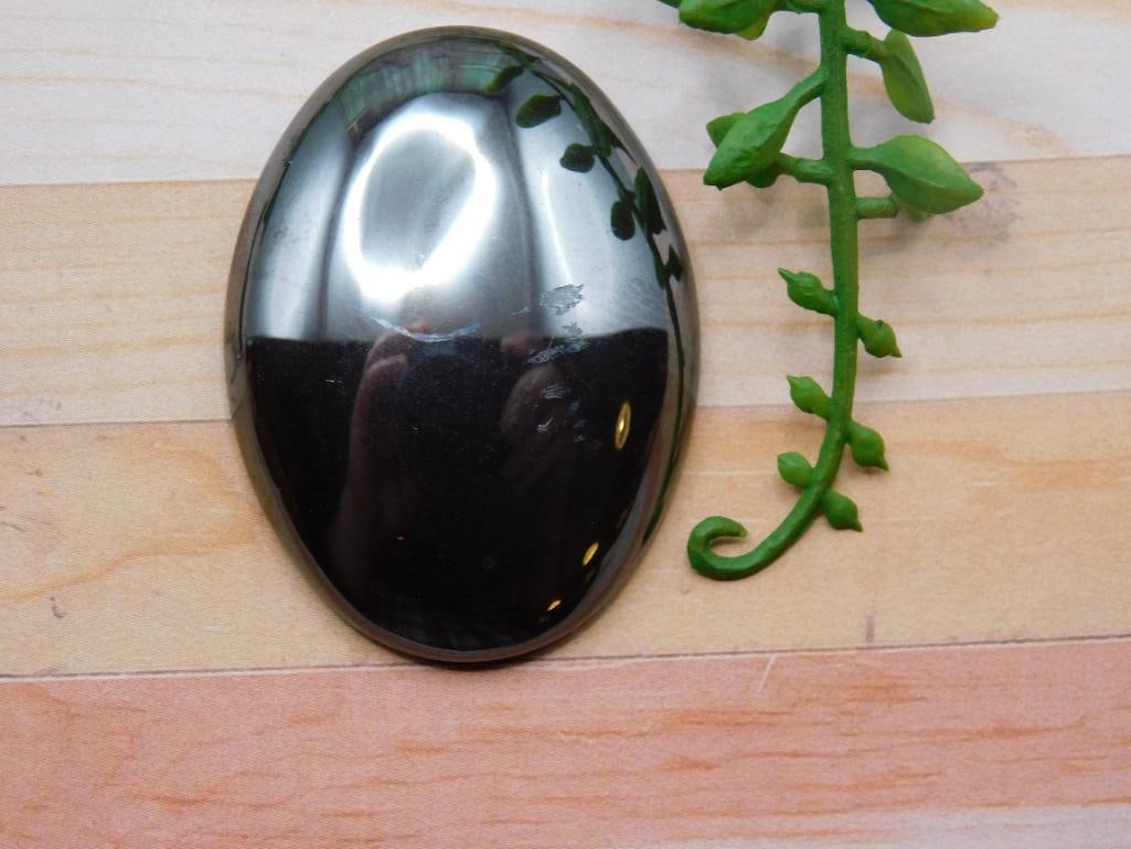 HEMATITE CABOCHON ROCK STONE LAPIDARY SPECIMEN: HEMATITE CABOCHON ROCK STONE LAPIDARY SPECIMEN