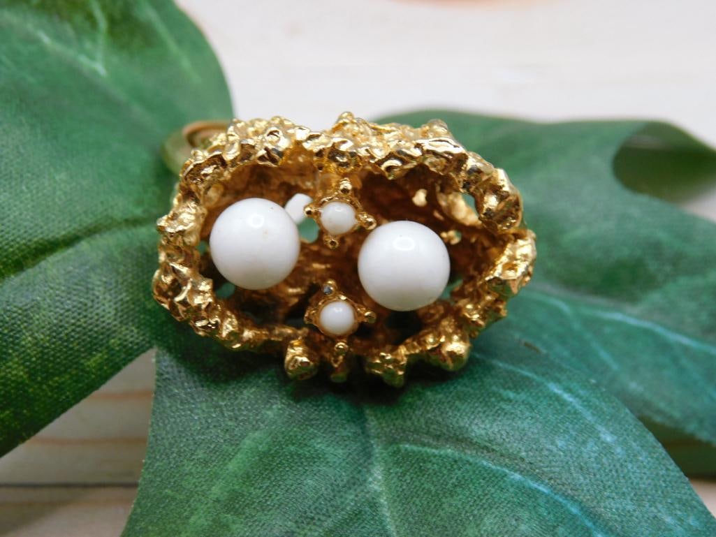 GENUINE STONE RING ROCK STONE LAPIDARY SPECIMEN: GENUINE STONE RING ROCK STONE LAPIDARY SPECIMEN