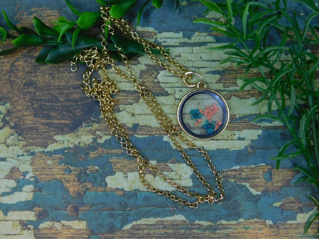 FASHION JEWELRY: FASHION JEWELRY