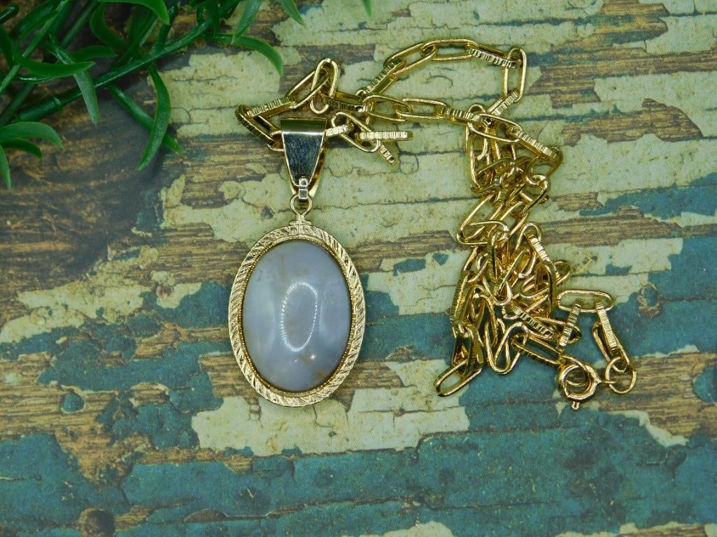 GENUINE STONE PENDANT NECKLACE ROCK STONE LAPIDARY SPECIMEN: GENUINE STONE PENDANT NECKLACE ROCK STONE LAPIDARY SPECIMEN