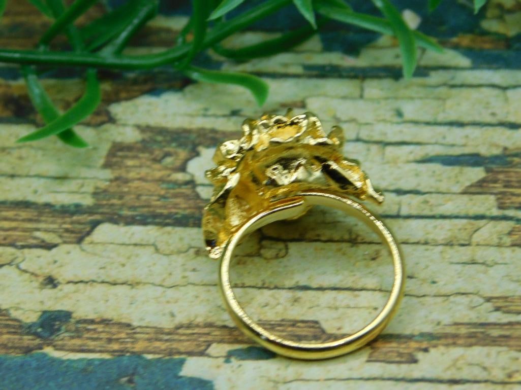 FLOWER RING ROCK STONE LAPIDARY SPECIMEN - 2