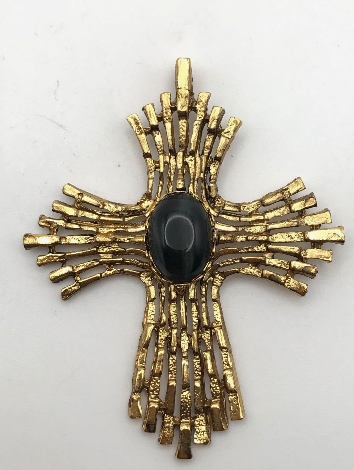 JEWELRY ROCK STONE LAPIDARY SPECIMEN: JEWELRY ROCK STONE LAPIDARY SPECIMEN