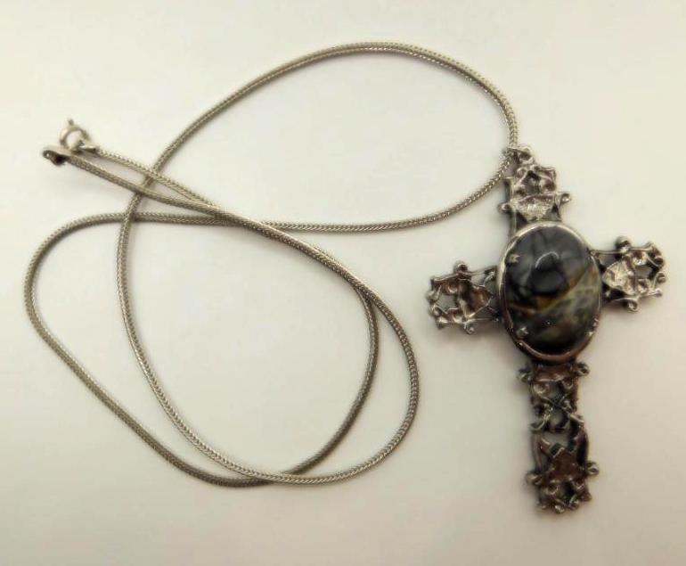 NETWORK JASPER CROSS PENDANT NECKLACE ROCK STONE LAPIDARY SPECIMEN: NETWORK JASPER CROSS PENDANT NECKLACE ROCK STONE LAPIDARY SPECIMEN