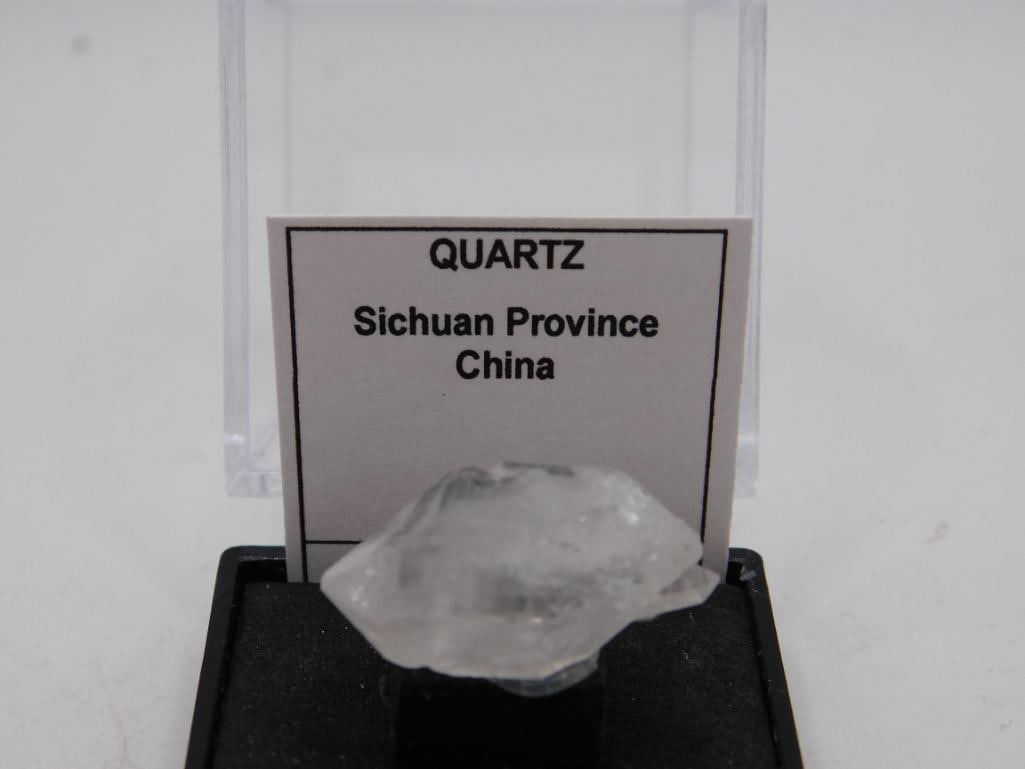 QUARTZ ROCK STONE LAPIDARY SPECIMEN - 3
