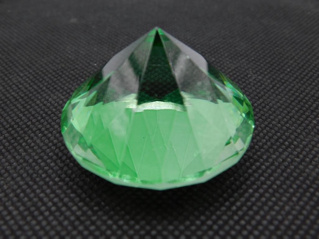 DISPLAY DIAMOND ROCK STONE LAPIDARY SPECIMEN: DISPLAY DIAMOND ROCK STONE LAPIDARY SPECIMEN