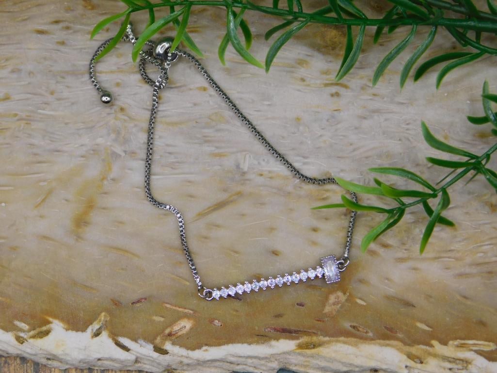 GENUINE STONE ADJUSTABLE BRACELET ROCK STONE LAPIDARY SPECIMEN: GENUINE STONE ADJUSTABLE BRACELET ROCK STONE LAPIDARY SPECIMEN