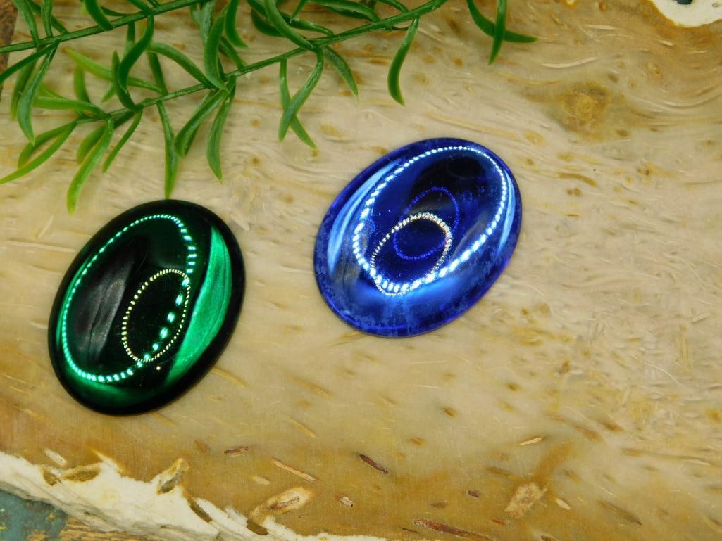 CABOCHONS ROCK STONE LAPIDARY SPECIMEN: CABOCHONS ROCK STONE LAPIDARY SPECIMEN