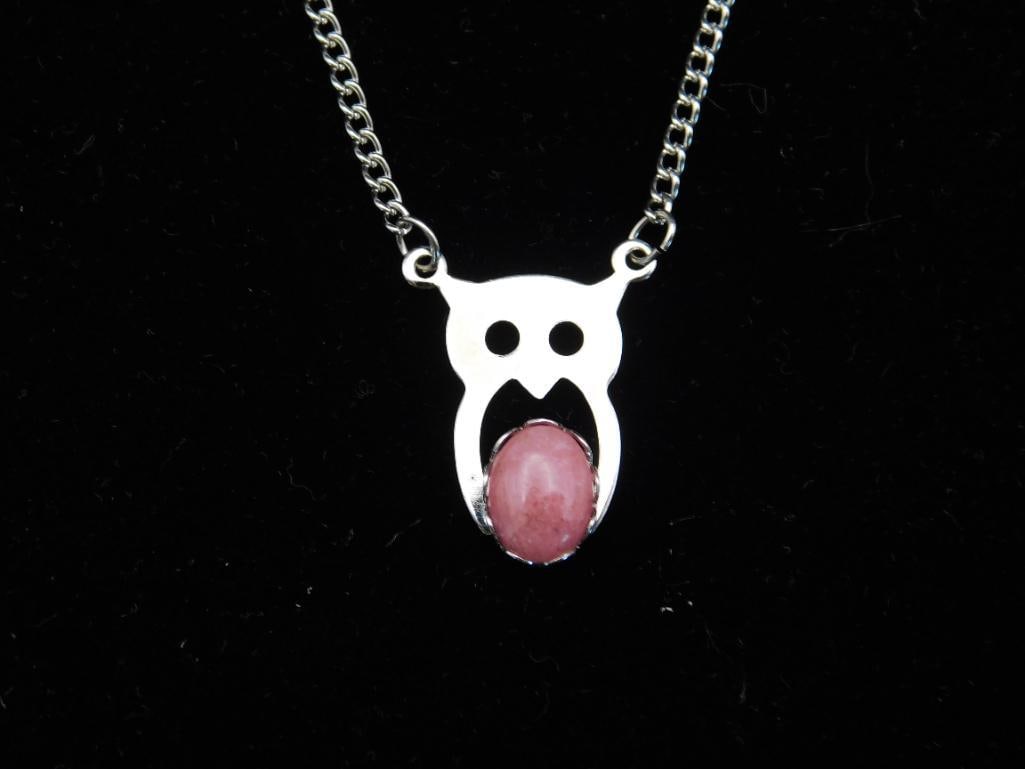 GENUINE STONE PENDANT ROCK STONE LAPIDARY SPECIMEN: GENUINE STONE PENDANT ROCK STONE LAPIDARY SPECIMEN