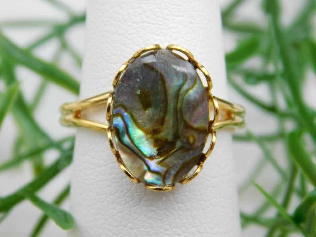 ABALONE STONE RING ROCK STONE LAPIDARY SPECIMEN: ABALONE STONE RING ROCK STONE LAPIDARY SPECIMEN