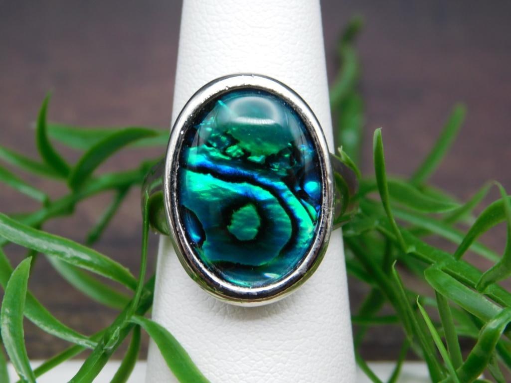 ABALONE STONE RING ROCK STONE LAPIDARY SPECIMEN: ABALONE STONE RING ROCK STONE LAPIDARY SPECIMEN
