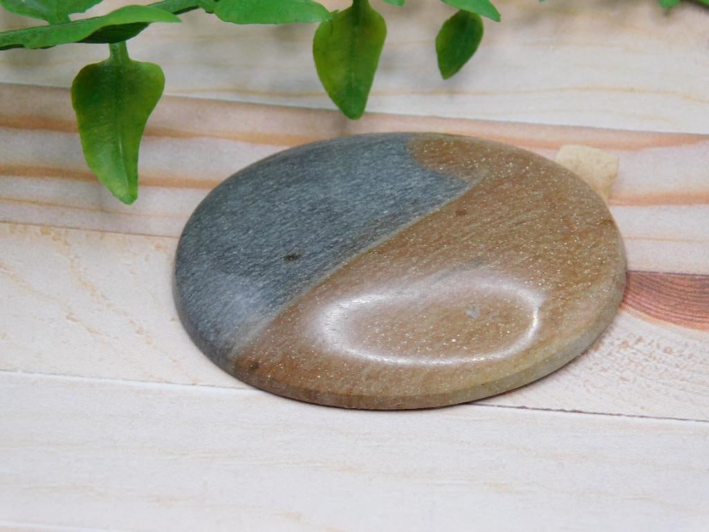 JASPER CABOCHON ROCK STONE LAPIDARY SPECIMEN: JASPER CABOCHON ROCK STONE LAPIDARY SPECIMEN