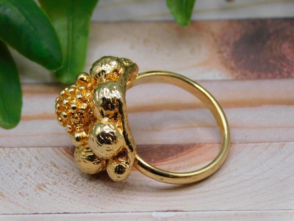 RING ROCK STONE LAPIDARY SPECIMEN - 2