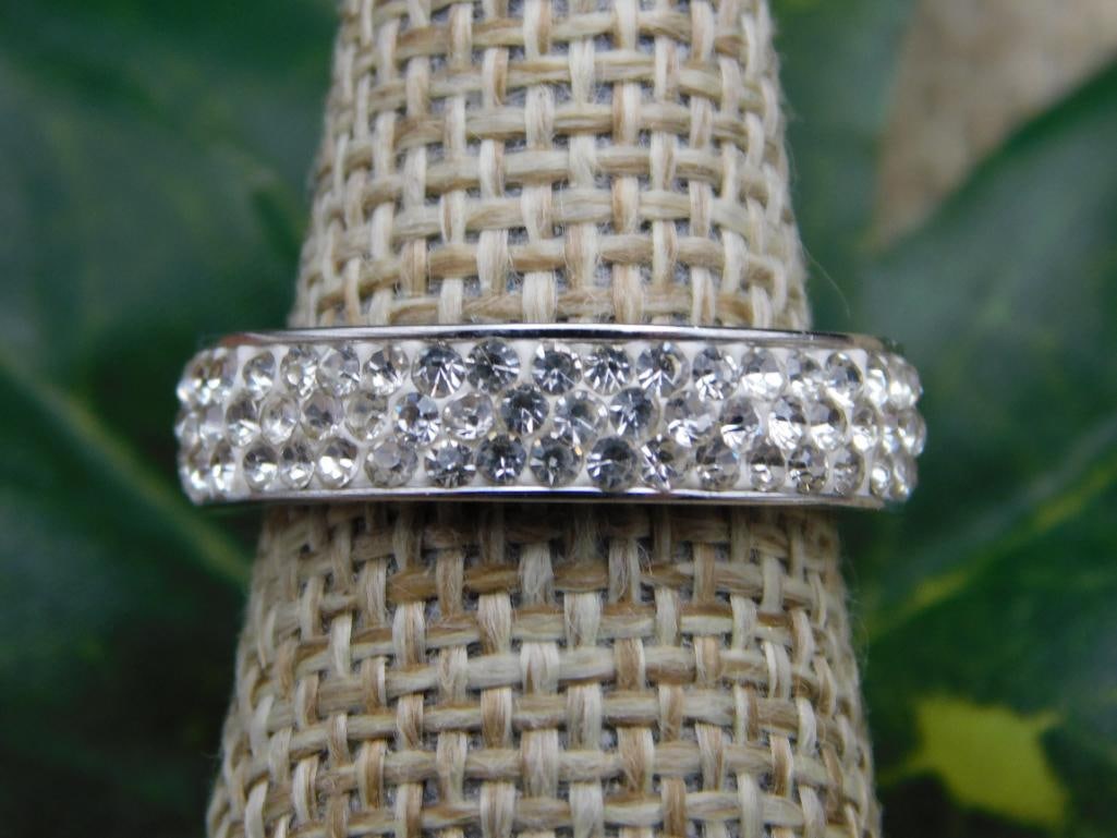 STONE RING ROCK STONE LAPIDARY SPECIMEN (1 of 2)