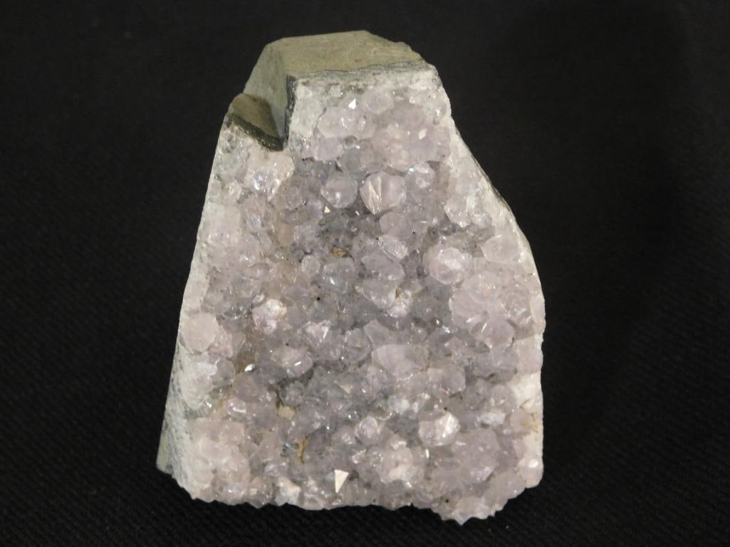 AMETHYST ROCK STONE LAPIDARY SPECIMEN: AMETHYST ROCK STONE LAPIDARY SPECIMEN