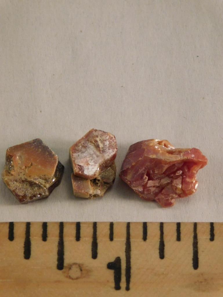 VANADINITE ROCK STONE LAPIDARY SPECIMEN - 2