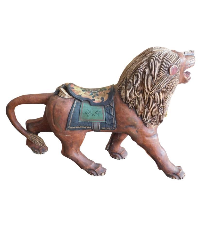 CAROUSEL LION STANDER - 2
