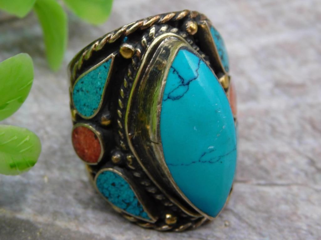 B TURQUOISE AND RED CORAL RING SIZE 11 ROCK STONE LAPIDARY SPECIMEN (1 of 2)