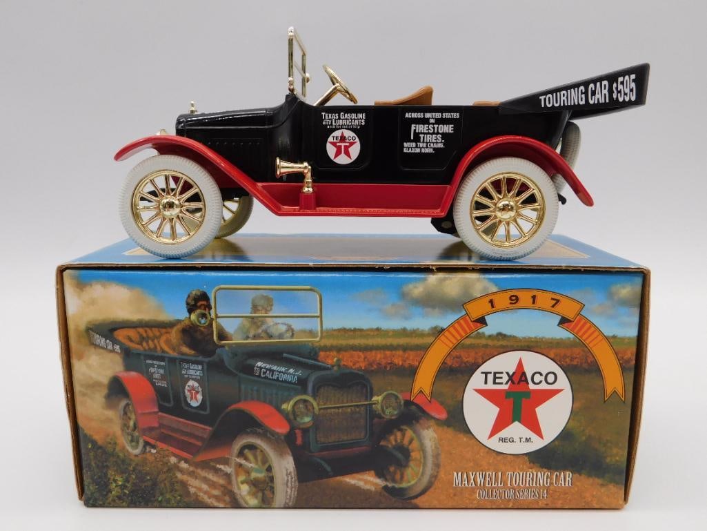 1997 ERTL TEXACO 1917 MAXWELL TOURING CAR DIE-CAST METAL COIN BANK: 1997 ERTL TEXACO 1917 MAXWELL TOURING CAR DIE-CAST METAL COIN BANK