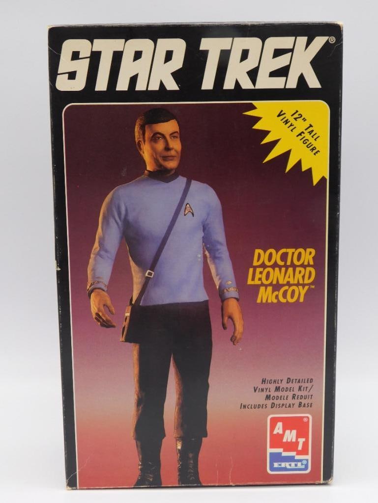 1994 STAR TREK DOCTOR LEONARD MCCOY 12-INCH VINYL MODEL KIT AMT ERTL RETRO TOY: 1994 STAR TREK DOCTOR LEONARD MCCOY 12-INCH VINYL MODEL KIT AMT ERTL RETRO TOY