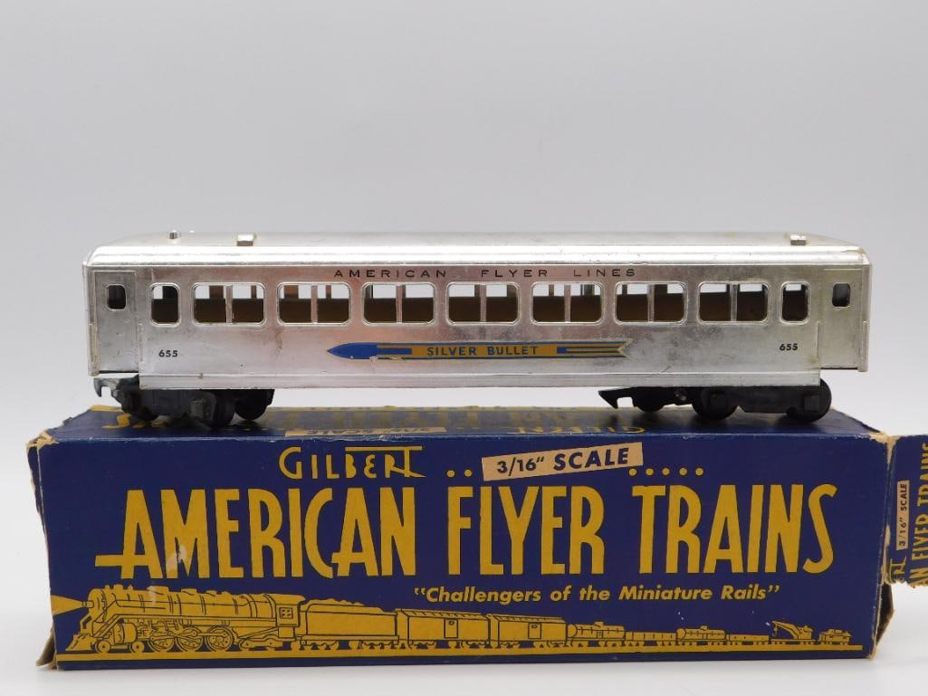 VINTAGE AMERICAN FLYER SILVER BULLET PASSENGER CAR WITH ORIGINAL BOX (1 of 3)