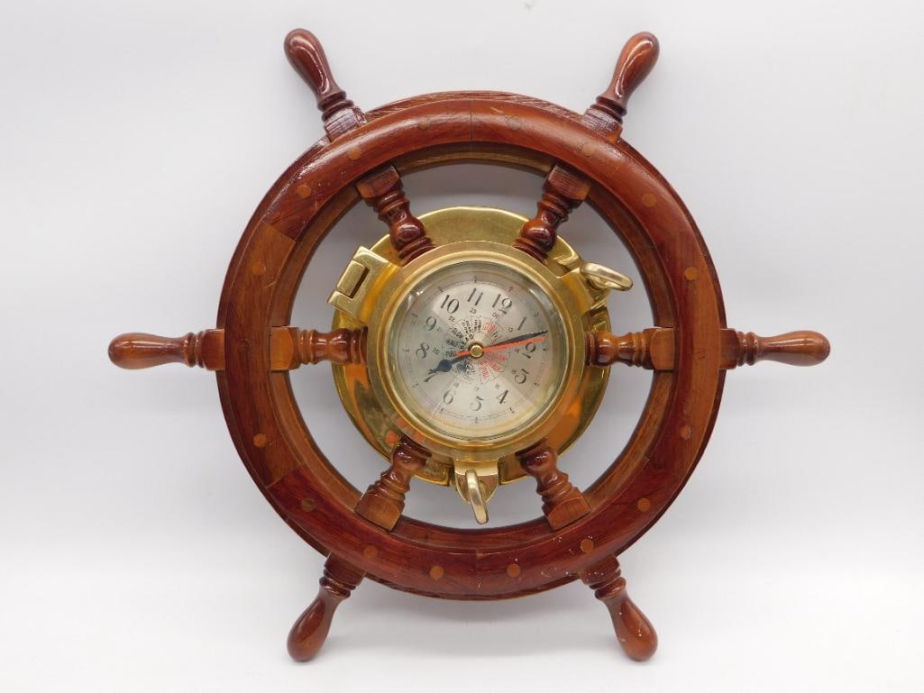 HANDCRAFTED NAUTICAL DECOR WOODEN SHIP WHEEL CLOCK (1 of 4)