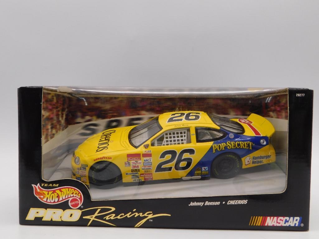 HOT WHEELS PRO RACING DIECAST MODEL JOHNNY BENSONS CHEERIOS FORD TAURUS: HOT WHEELS PRO RACING DIECAST MODEL JOHNNY BENSONS CHEERIOS FORD TAURUS