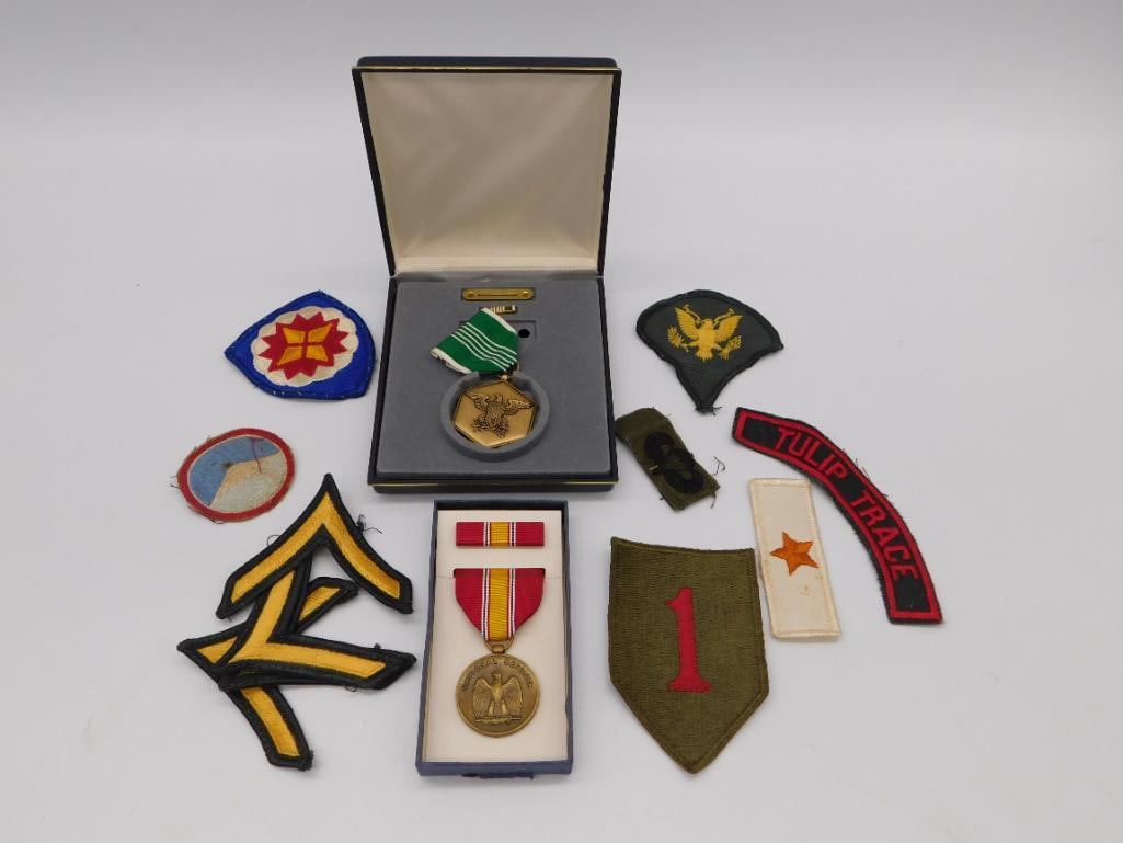 VINTAGE MILITARY MEDALS AND INSIGNIA: VINTAGE MILITARY MEDALS AND INSIGNIA
