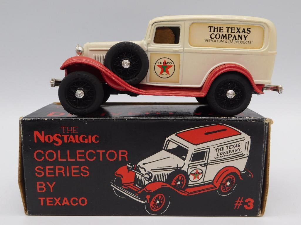 TEXACO NOSTALGIC COLLECTOR SERIES DIE CAST CAR BANK: TEXACO NOSTALGIC COLLECTOR SERIES DIE CAST CAR BANK