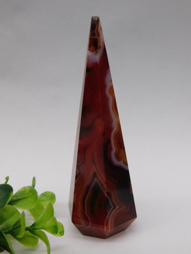 BANDED CARNELIAN TOWER ROCK STONE LAPIDARY SPECIMEN: BANDED CARNELIAN TOWER ROCK STONE LAPIDARY SPECIMEN